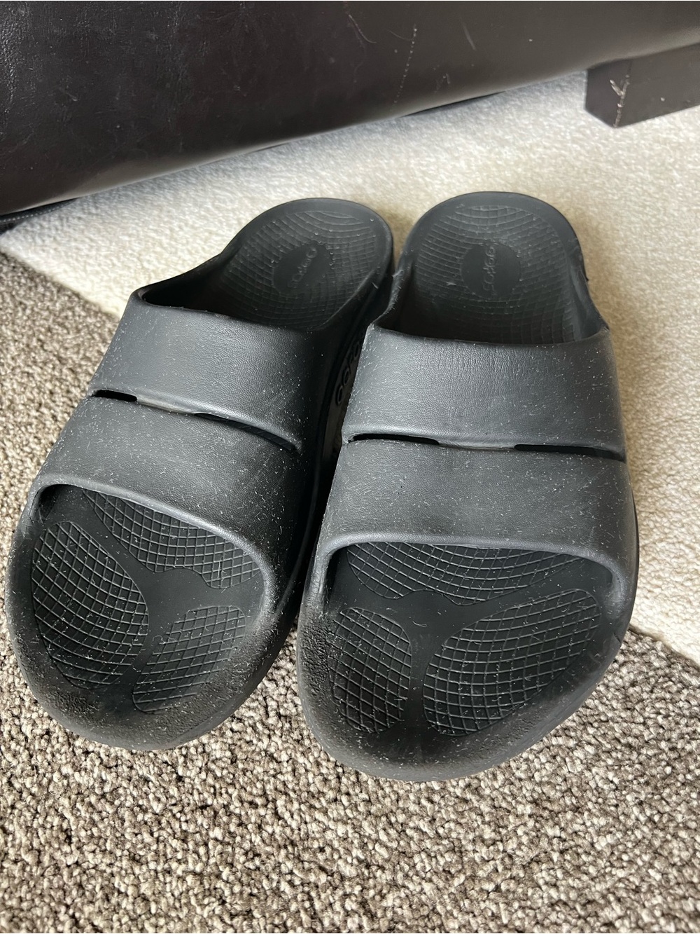 OOFOS Black Slide Sandals 13 Men/15 Women